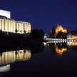Między operą a centrum handlowym