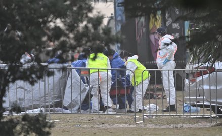 Służby na miejscu ataku na plaży Bondi