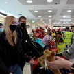 Podróżni na lotnisku w Sydney
