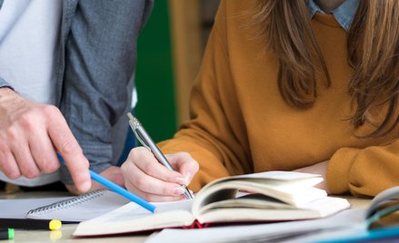 Sondaż: Kto popiera protest nauczycieli