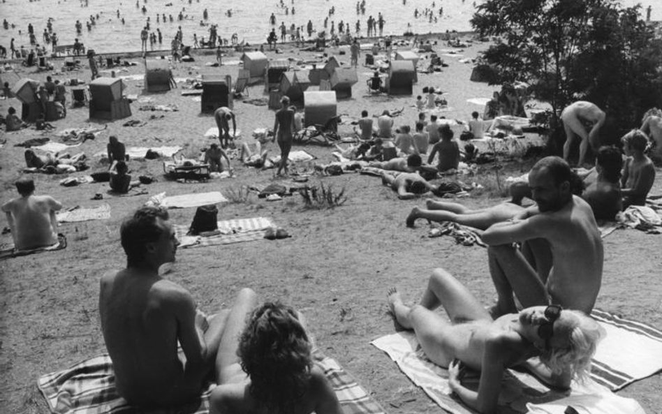 Niemcy: "Nagie plaże" w kampanii wyborczej