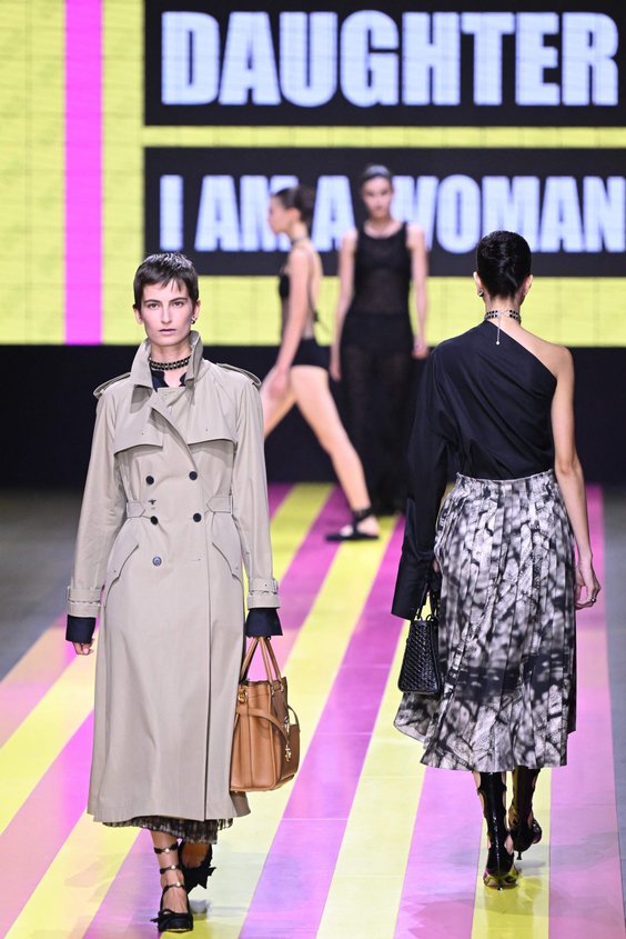 Kobiety w modzie nie muszą być bierne – my też możemy być krytykami – powiedziała Maria Grazia Chiur