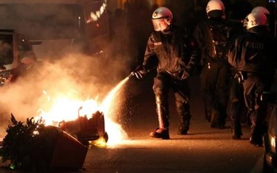 Zamieszki w Niemczech podczas demonstracji w obronie centrum kultury prowadzonego przez działaczy śr