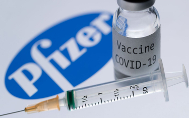 Pfizer i Moderna składają wnioski o zgodę na stosowanie szczepionek w UE