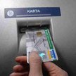 Jak bezpiecznie używać kart płatniczych