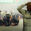 Formuła 1: Hamilton umacnia się w Singapurze