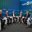 Uczestnicy debaty: Marcin Piasecki („Rzeczpospolita” – prowadzący), Adam Leszkiewicz, prezes PGZ, Ad