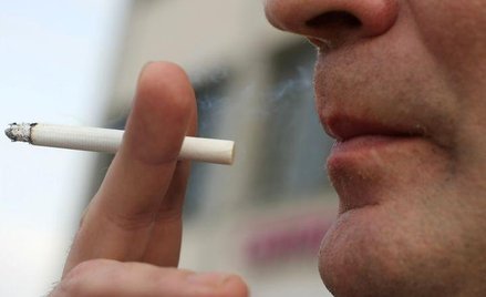 Bez papierosa nawet na wolnym powietrzu