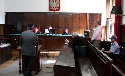Pomówienie w ramach prawa do obrony skutkuje odszkodowaniem dla pomówionego