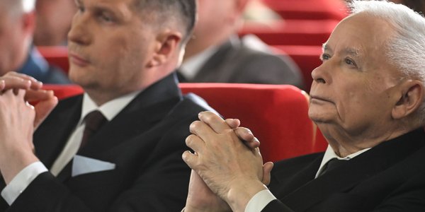 Sondaż: Jarosław Kaczyński liderem prawicy. Przemysław Czarnek na samym końcu