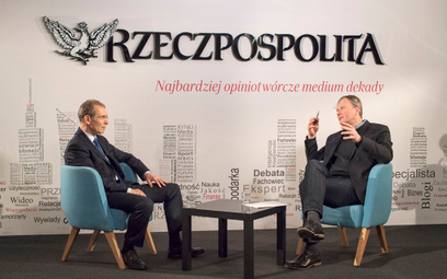 Zygmunt Frankiewicz (na zdjęciu z lewej, w rozmowie z Bogusławem Chrabotą) od 2015 r. jest prezesem 