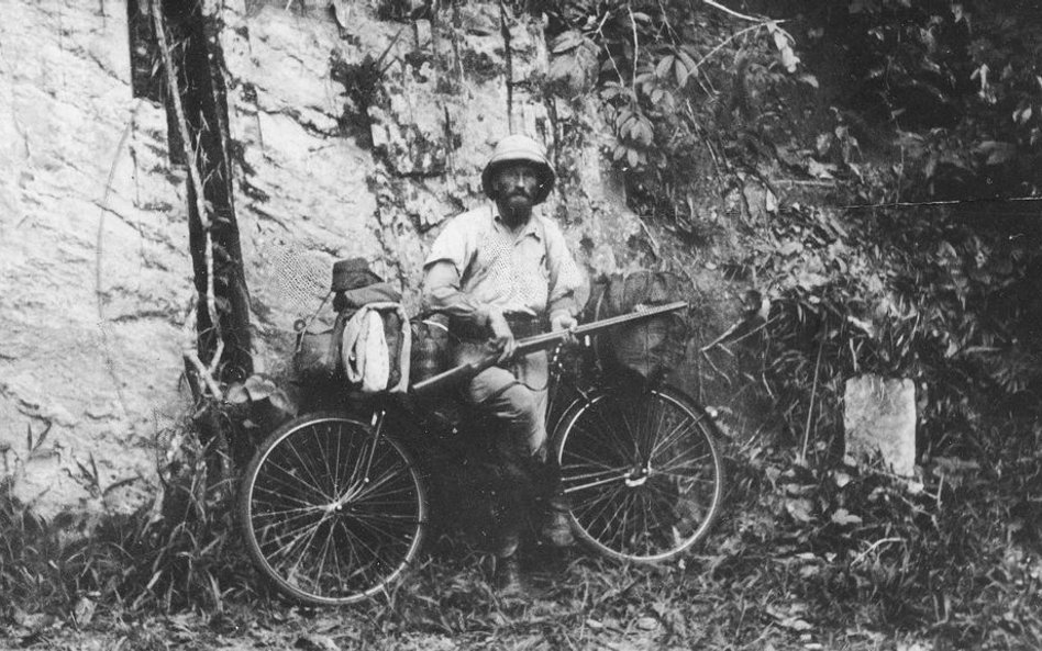 Kongo Francuskie 1935r., kolejny odcinek podróży rowerem