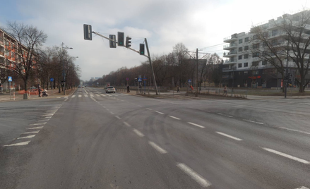 Realizacja projektu stała się możliwa dzięki decyzji Rady m.st. Warszawy o przyznaniu dodatkowych śr