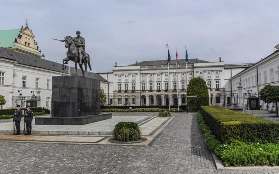 Prokuratura wszczęła śledztwo w sprawie zaginięcia z Kancelarii Prezydenta czterech przedmiotów: opr