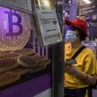 Co za noc! Bitcoin wreszcie sforsował poziom  100 tys. dolarów