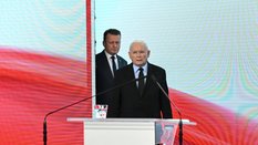 Jerzy M. fotografował się w Sejmie m.in. z Jarosławem Kaczyńskim i Mariuszem Błaszczakiem