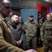 Wołodymyr Zełenski wśród żołnierzy na froncie donieckim
