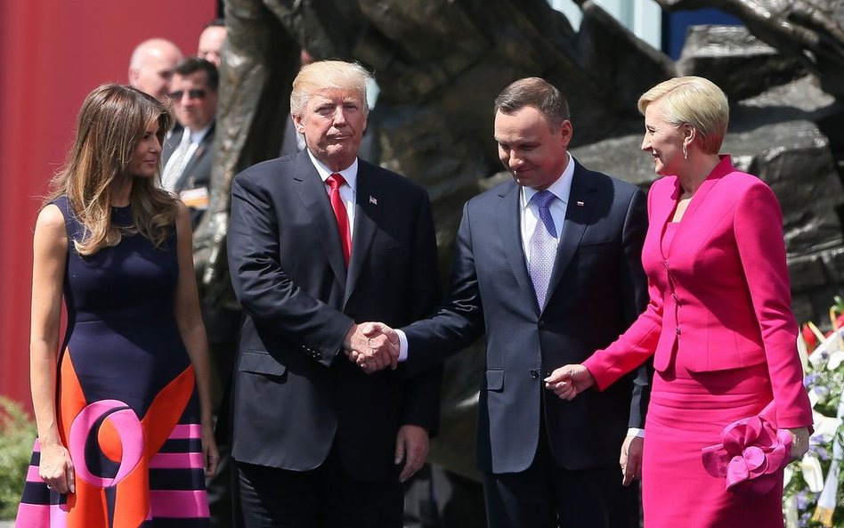 Żona prezydenta na ustach internautów