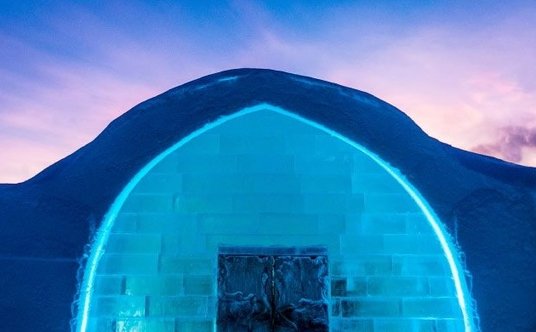 "Icehotel wejście"