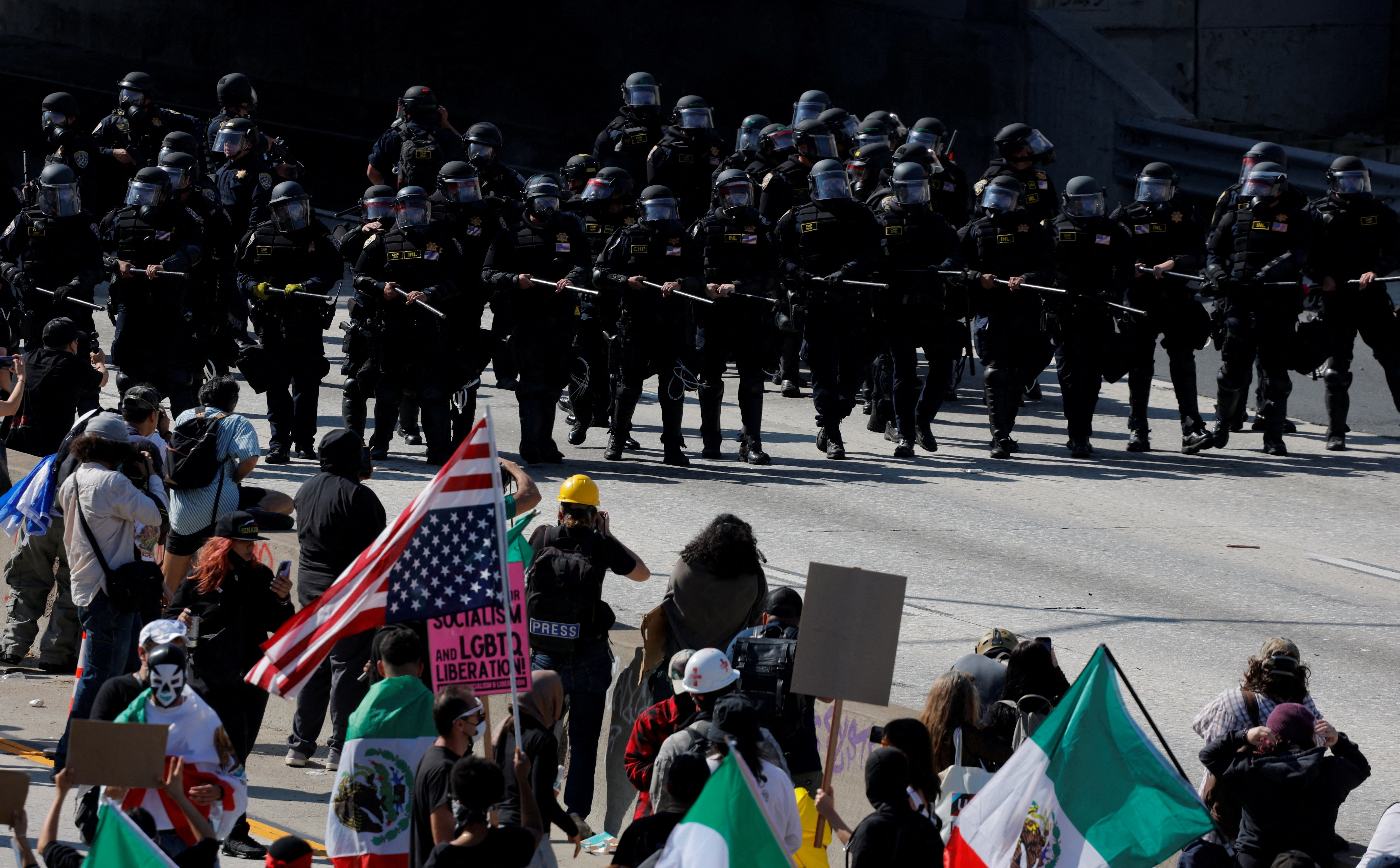 Zamieszki w Los Angeles: Bitwa o przyszłość Ameryki