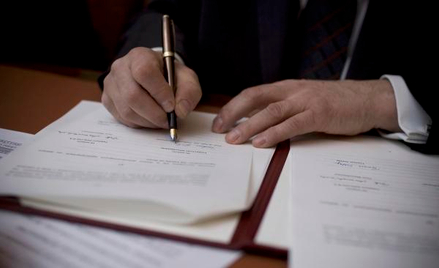 Firma musi informować, czy nie stosuje niedozwolonych klauzul
