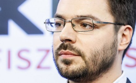 Morawiecki namawia na przyjęcie uchodźców. Tyszka: Brednie