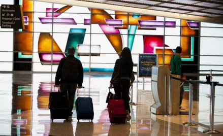 Silny dolar – więcej turystów z USA