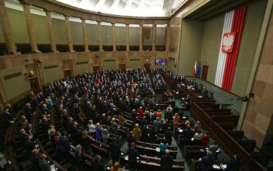 Więcej uchodźców skorzysta z polskiego wsparcia