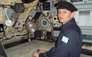 Eliana Maria Krawczyk jest jednym z 44 członków załogi zaginionego okrętu i pierwszą oficer podwodni