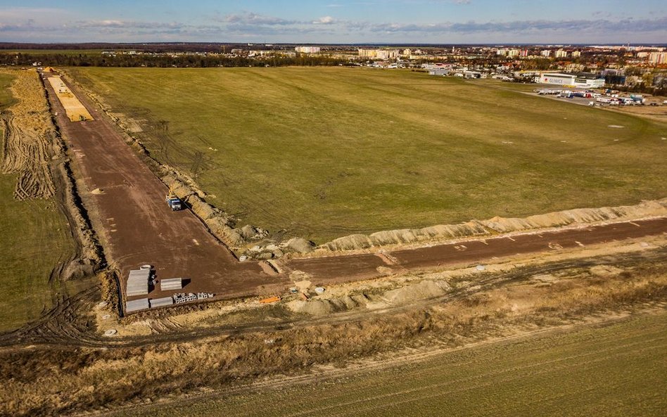 Prace na lotnisku w Gliwicach idą pełną parą
