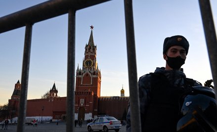 Ewakuacja firm z Rosji. Zostawiają majątek, wstrzymują sprzedaż i dostawy