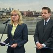 Prezydent Warszawy Rafał Trzaskowski i prezes MPWiK Renata Tomusiak