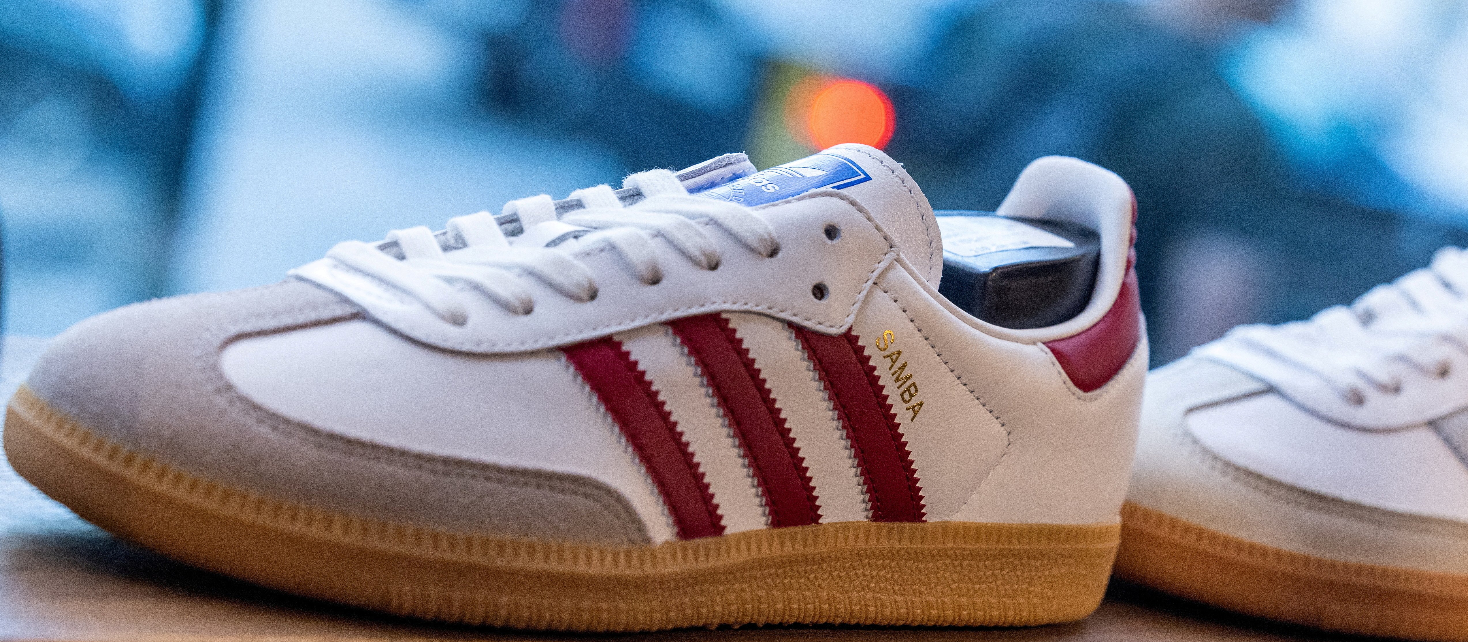 Adidas bez Yeezy: spadek sprzedaży w USA, rekordowe wyniki globalne