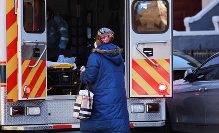 671 zgonów w stanie Nowy Jork w ciągu doby. "Bywało gorzej"