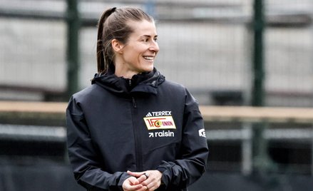 Marie-Louise Eta już jako 6-latka rozgrywała pierwsze mecze w lokalnej drużynie FV Drezno 06, gdzie 