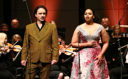 Artur Ruciński i Pretty Yende