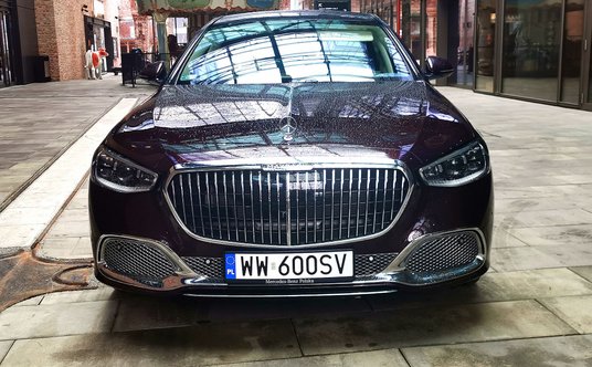 Mercedes-Maybach S 680