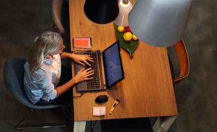 Technologie pomagają w działalności firm w czasach pandemii