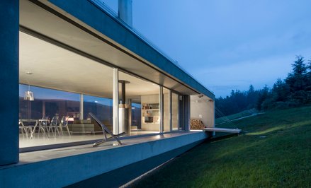 Arka Koniecznego, dom zaprojektowany przez Roberta Koniecznego z KWK Promes dla siebie i rodziny w B