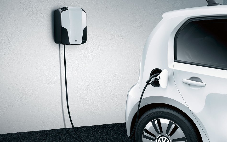 Rewolucyjna bateria z Izraela. Elektryczne auto naładowane w 5 minut