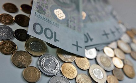 Jeżeli pracodawca nie płaci pensji na czas, podwładny może iść do sądu z pozwem o zapłatę wynagrodze