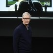 Tim Cook zarobił mniej w 2016 roku