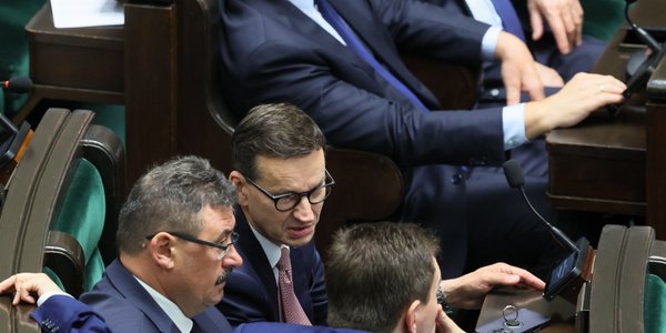 Klub Morawieckiego dostanie pieniądze i miejsce w Sejmie kosztem PiS