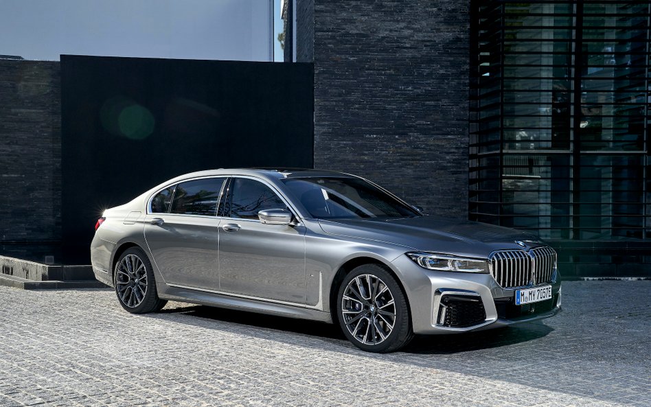 BMW 745Le xDrive: Przyszłość będzie hybrydowa