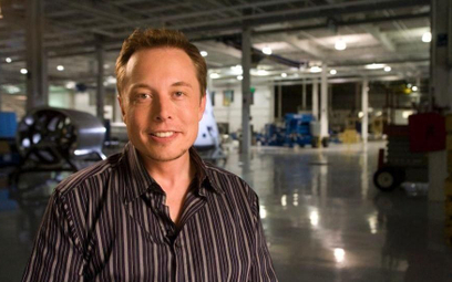 Zarobki Elona Muska zatwierdzone, ale nie jednogłośnie