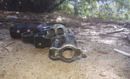 22-latek biegał z rewolwerem po Warszawie. Atakował ludzi