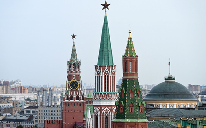 Kreml stracił jedną trzecią dochodów. Wydatki wzrosły o połowę