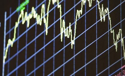 Europejskie spółki pod lupą. Na co patrzą traderzy?