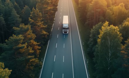 Sektorowe rady ds. kompetencji – realny wpływ na rozwój kadr w transporcie drogowym i logistyce