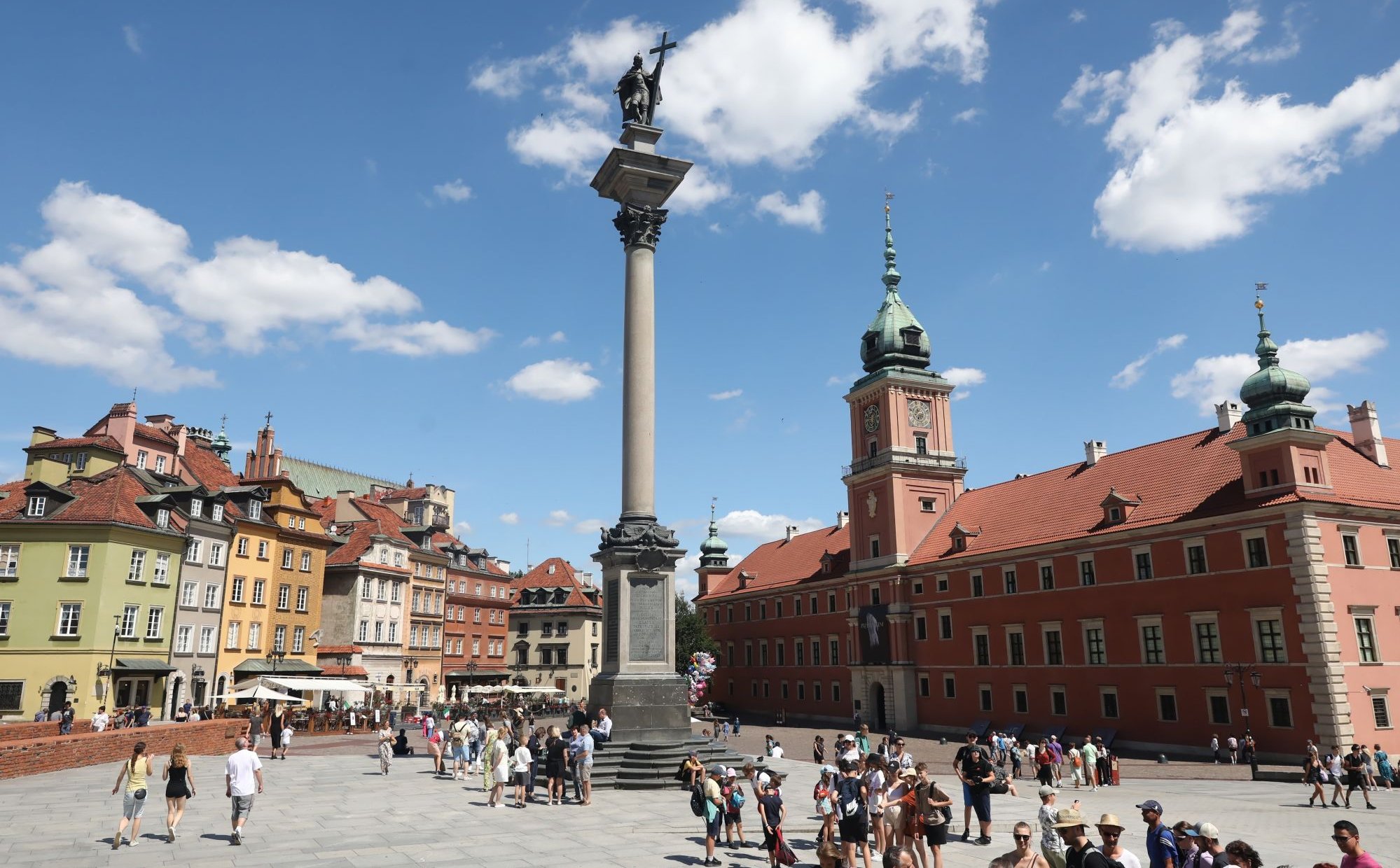 Nowość w ofercie LOT-u. „Zamiast zwykłej przesiadki niezapomniana przygoda”